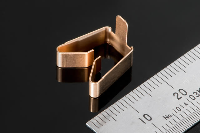 沖壓工件在生產時的常見問題